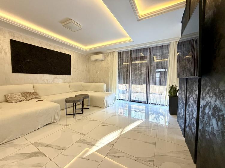 Duplex cu 5 camere cu Canalizare în Dumbrăvița