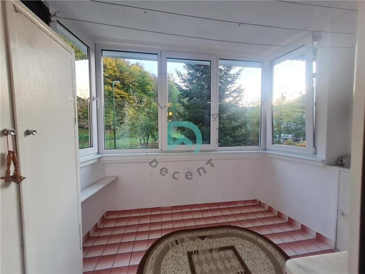 Apartament cu 2 camere decomandat, mobilat în Răcădău