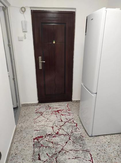 Garsonieră decomandată în Berceni