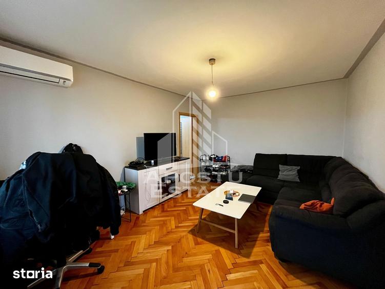 Apartament cu 2 camere semidecomandat, mobilat în Tipografilor
