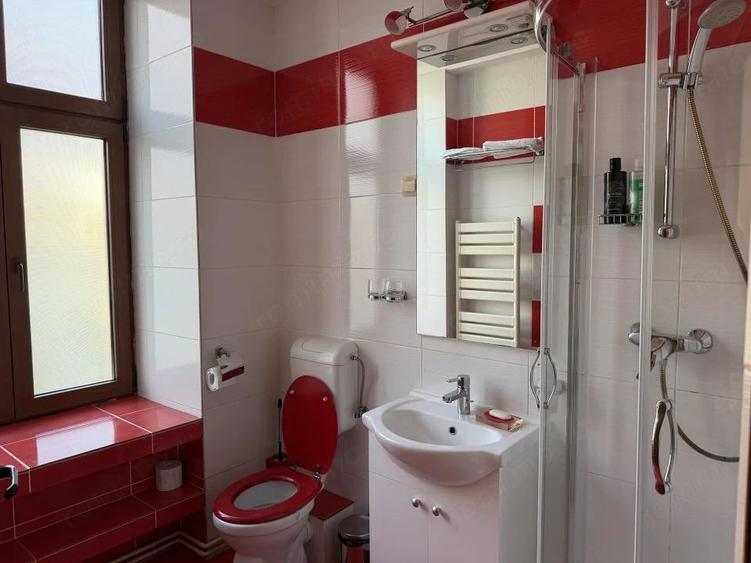 Apartament cu 2 camere semidecomandat în Ultracentral
