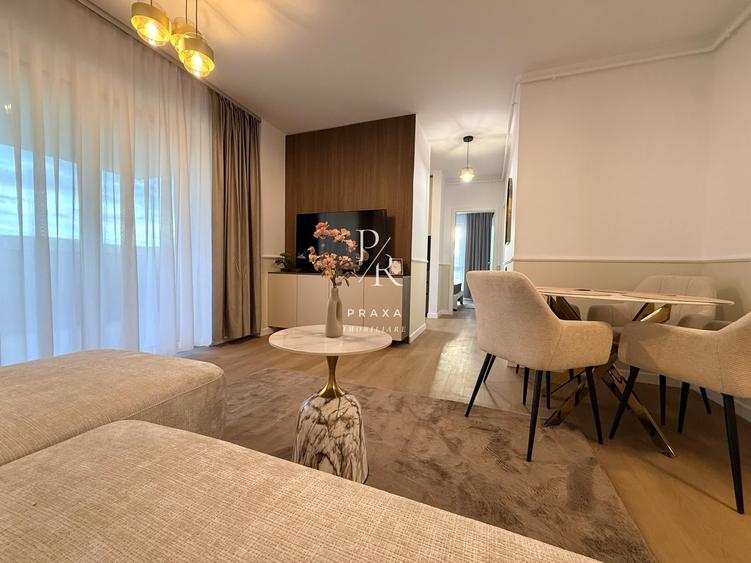 Apartament cu 3 camere decomandat, mobilat în Florești