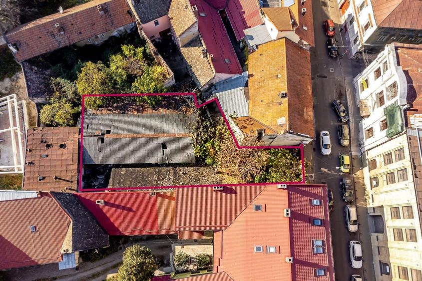 Teren Construcții intravilan de 439 mp, în Central