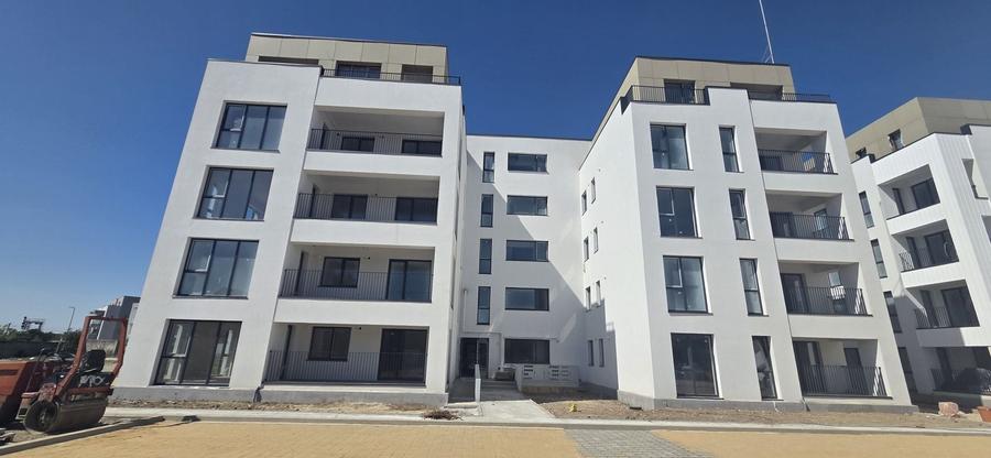 Apartament cu 2 camere semidecomandat în Chitila — fotografia 1