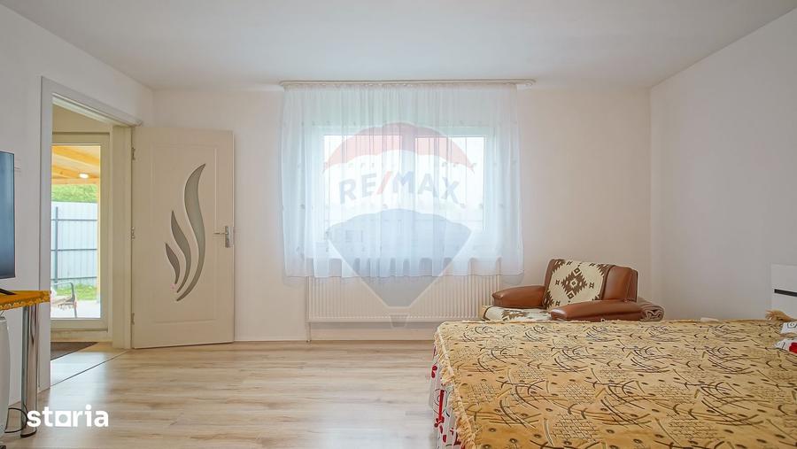 Casă cu 2 camere cu Teren 380 Mp în Hărman