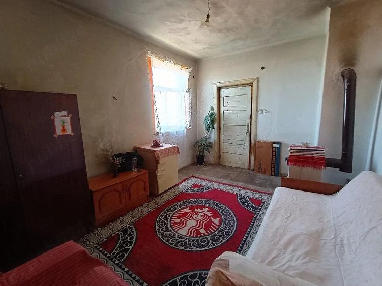 Garsonieră semidecomandată în Periferie
