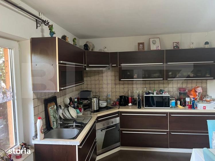 Casă cu 5 camere cu Teren 500 Mp în Sângeorgiu de Mureș