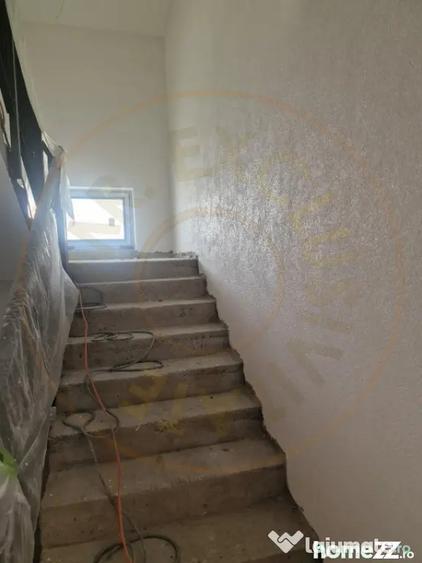 Apartament cu 2 camere decomandat în Smeura