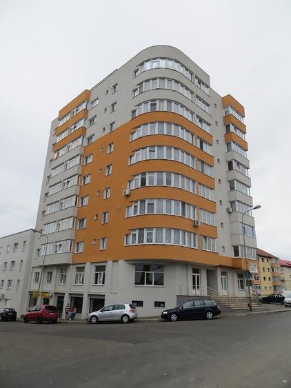 Apartament cu 2 camere decomandat în Obcini