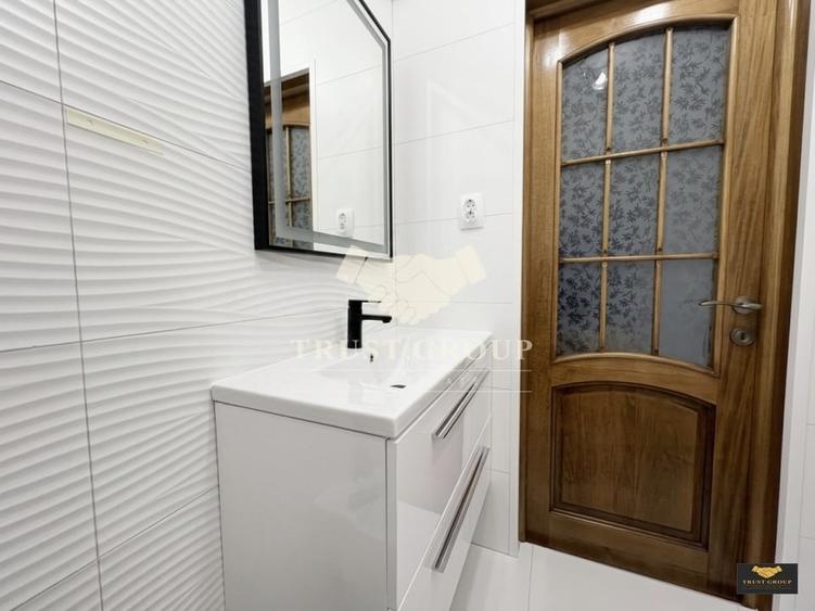 Apartament cu 3 camere semidecomandat, mobilat în Titulescu
