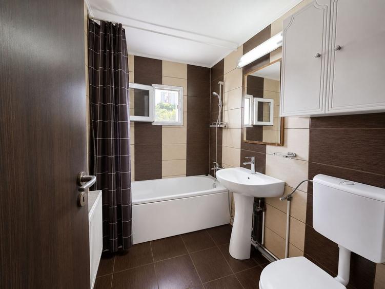 Apartament 2 camere, decomandat, Plopilor, Rozelor - 2