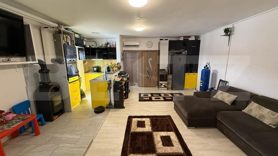 Casă individuală cu 3 camere cu Teren 880 Mp în Cârcea