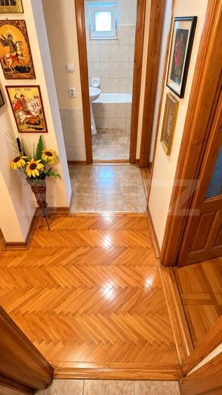 Apartament cu 3 camere decomandat, mobilat în Orăștie