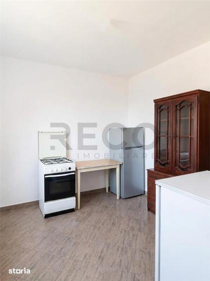 Casă cu 3 camere cu Teren 2230 Mp în Saca