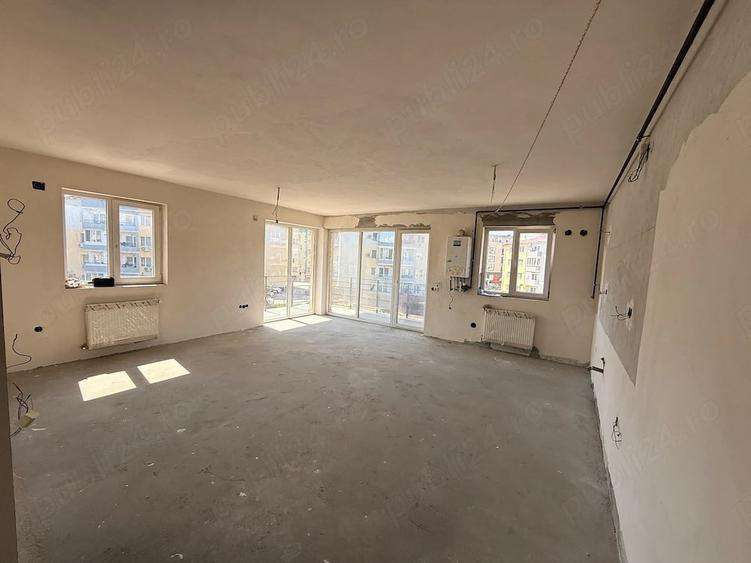 Apartament cu 2 camere semidecomandat în Florești