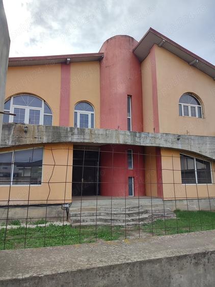 Casă cu 6 camere cu Teren 500 Mp în Pantelimon