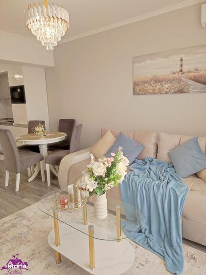 Apartament cu 2 camere semidecomandat în Rontău