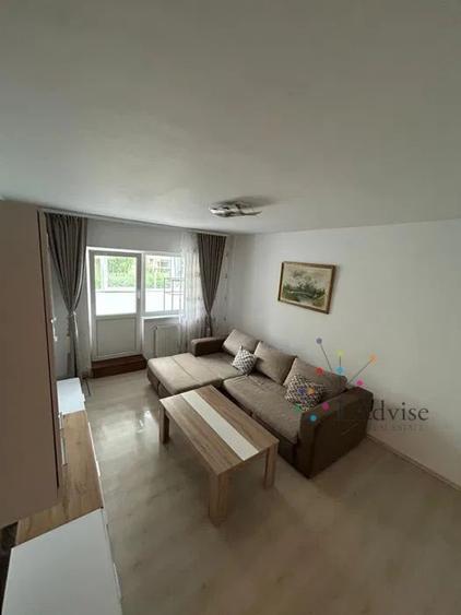 Apartament cu 2 camere decomandat, mobilat în Hărmanului