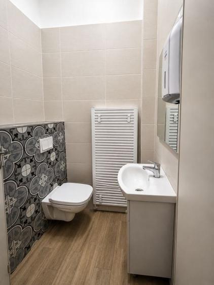 Spațiu comercial, de 52 mp, în Central