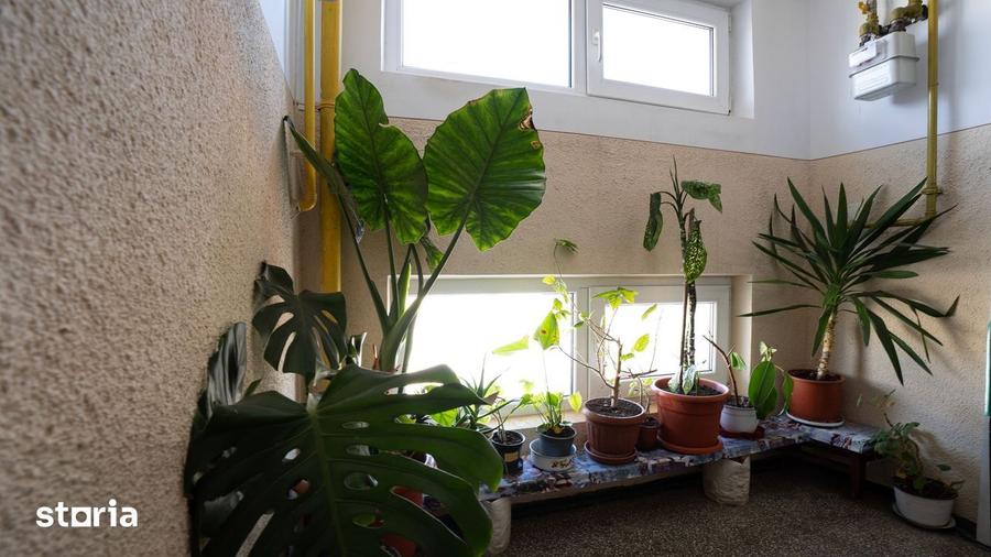 Apartament cu 2 camere semidecomandat, mobilat în Electroprecizia