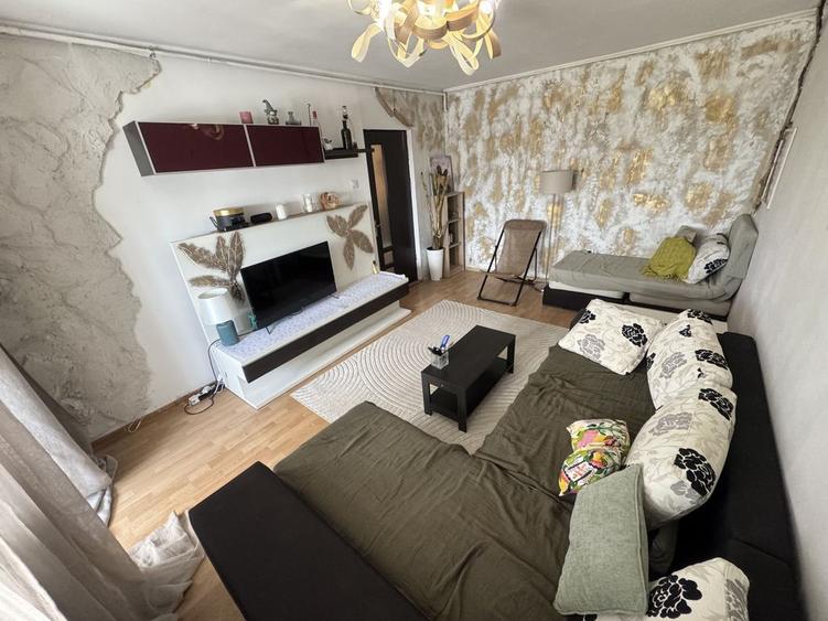 Apartament cu 2 camere decomandat, mobilat în Tomis Nord
