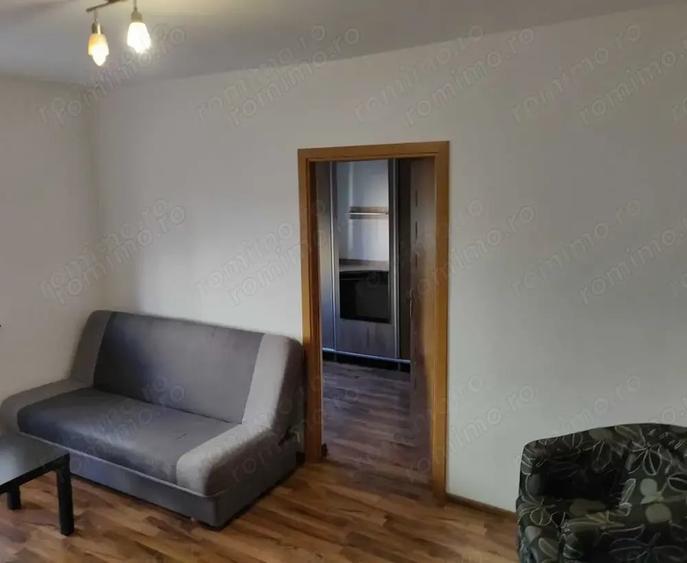 Apartament cu 2 camere decomandat în Colentina