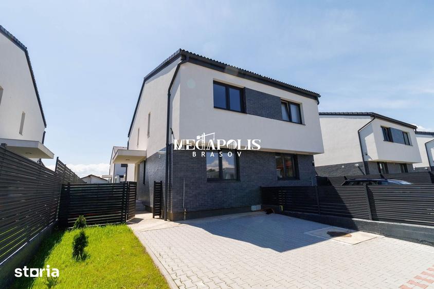 Casă cu 3 camere cu Teren 193.3 Mp în Sânpetru