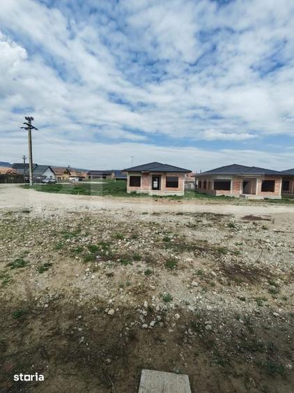 Casă cu 4 camere cu Teren 530 Mp în Mihai Viteazu