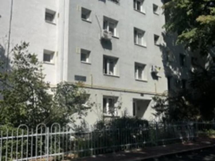 Garsonieră semidecomandată în Decebal