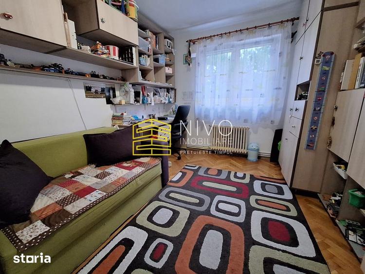 Apartament cu 3 camere decomandat, mobilat în Dâmbu Pietros