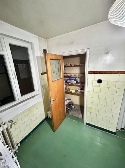 Apartament cu 2 camere decomandat în Titan