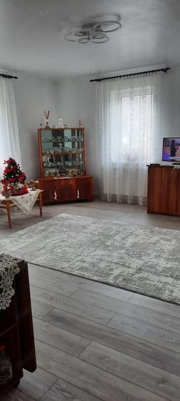 Garsonieră decomandată în Azuga