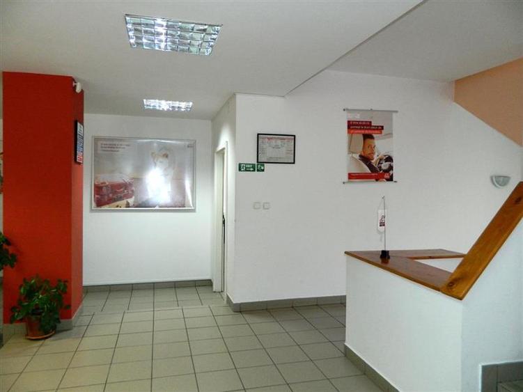Spațiu comercial, de 512 mp, în Lipovei