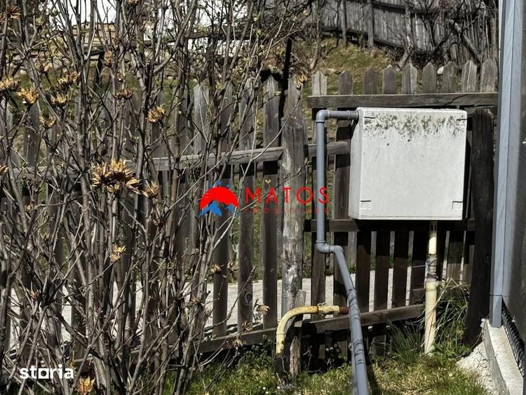 Casă cu 3 camere cu Teren 3025 Mp în Ghioșești
