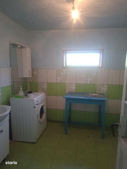 Casă cu 4 camere în Strejnicu