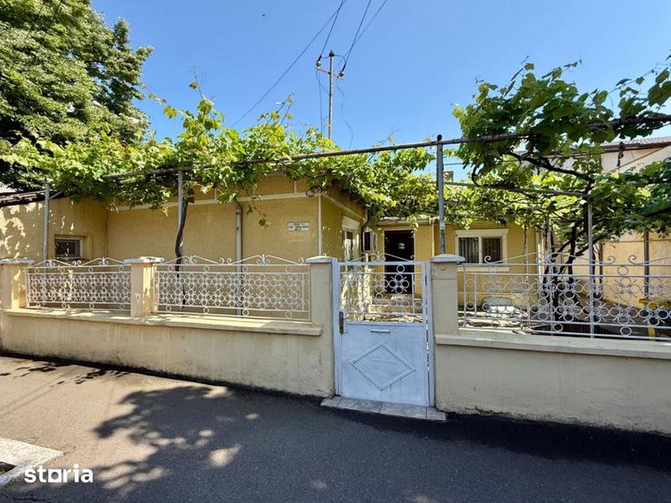 Casă cu 4 camere cu Teren 158 Mp în Faleza Nord