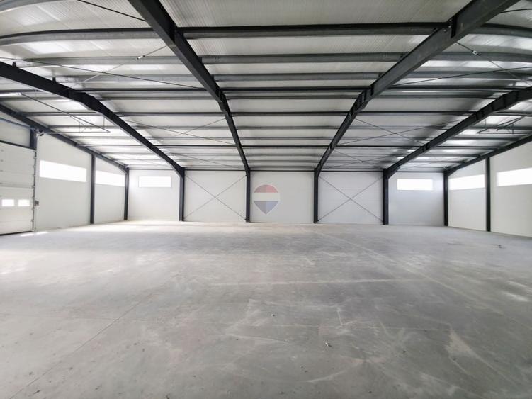 Spațiu industrial, de 570 mp, în Dărmănești