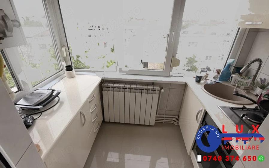 Apartament cu 2 camere decomandat în C5