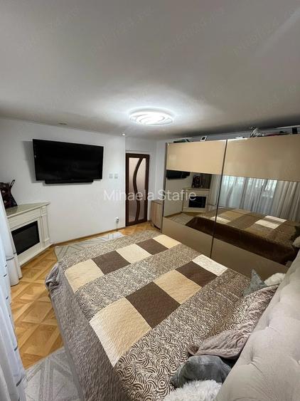 De vanzare apartament cu 2 camere decomandat etaj 2 zona garii Vaslui