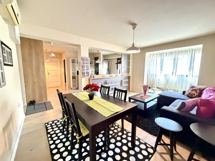 Apartament cu 2 camere semidecomandat, mobilat în Aradului