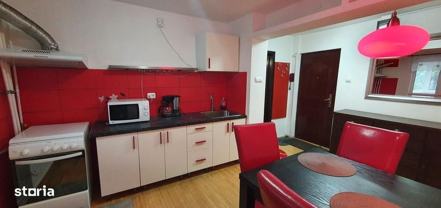 Apartament cu 2 camere decomandat în Sebastian