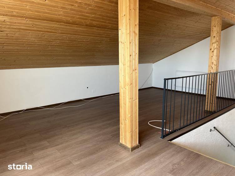 Casă cu 6 camere cu Teren 810 Mp în Gilău