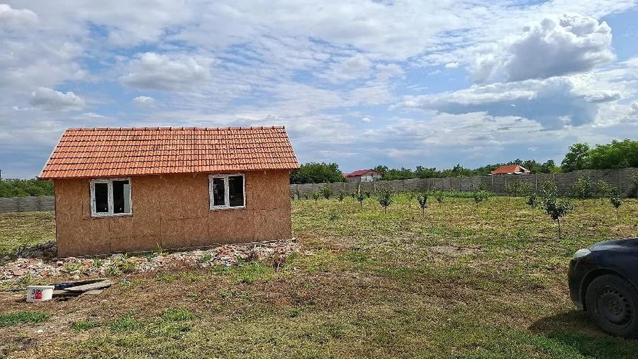 Teren de 1729 mp, în Ghilad