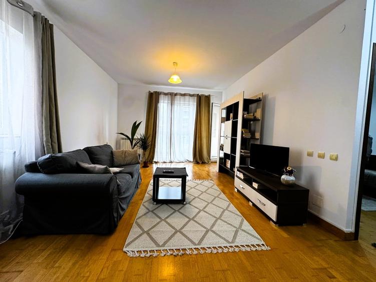 Apartament cu 2 camere decomandat în Tătărași