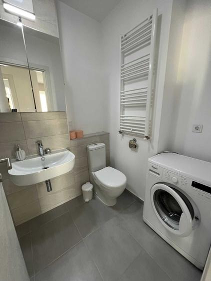 Apartament cu 2 camere decomandat în Exterior Vest