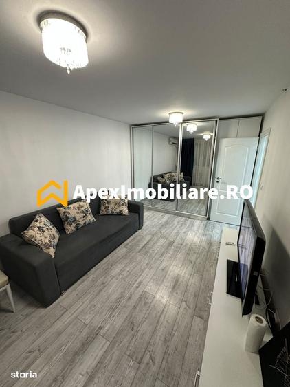 Apartament cu 3 camere decomandat în Drumul Taberei