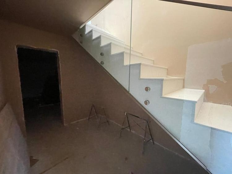 Casă individuală cu 5 camere cu Canalizare în Feleacu