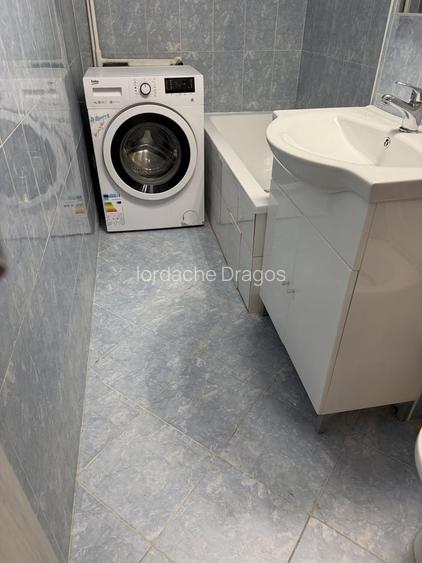 Garsonieră decomandată în Mărășești