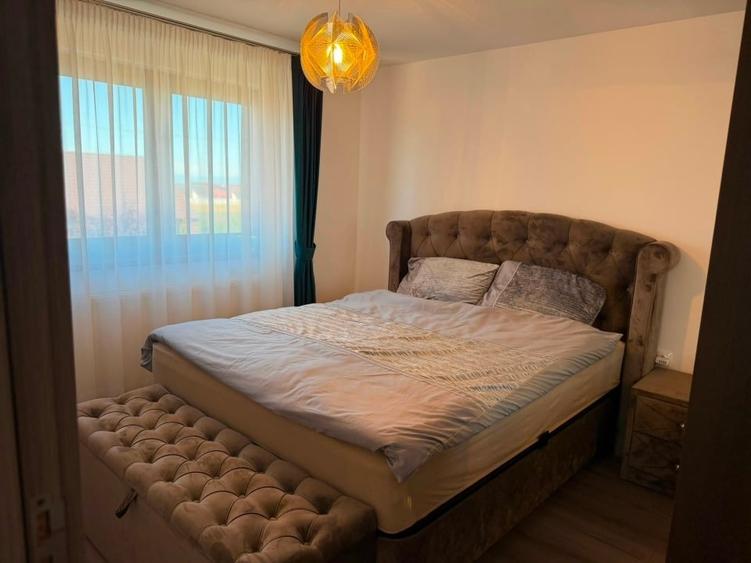 Casă individuală cu 4 camere cu Garaj în Tărlungeni