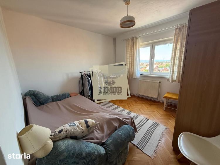 Apartament cu 3 camere decomandat în Terezian